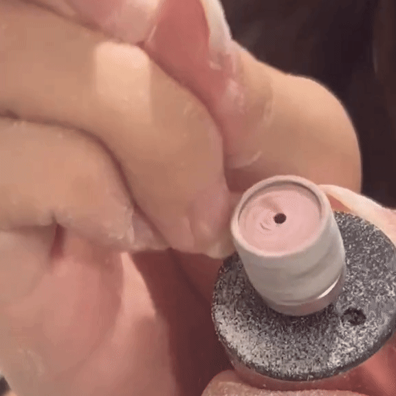 HornhautHero Plus – 2-in-1 Tool für Maniküre & Pediküre